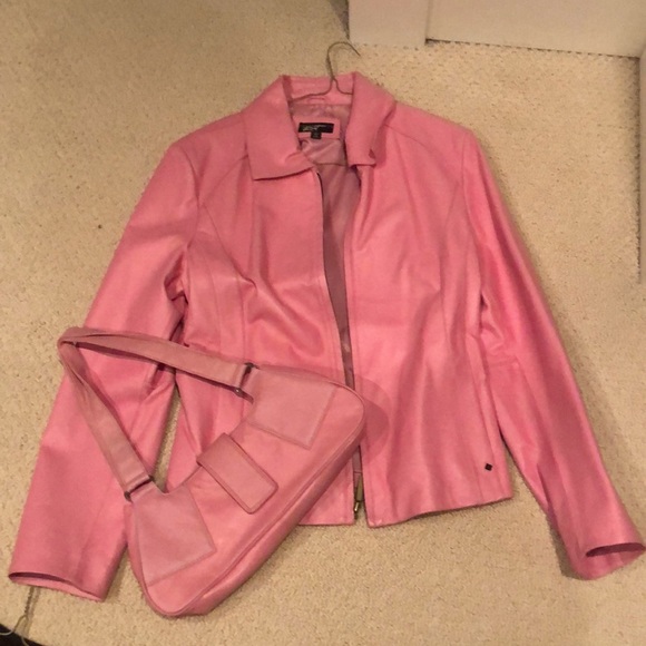 Leather worn once jacket and purse - Picture 1 of 3